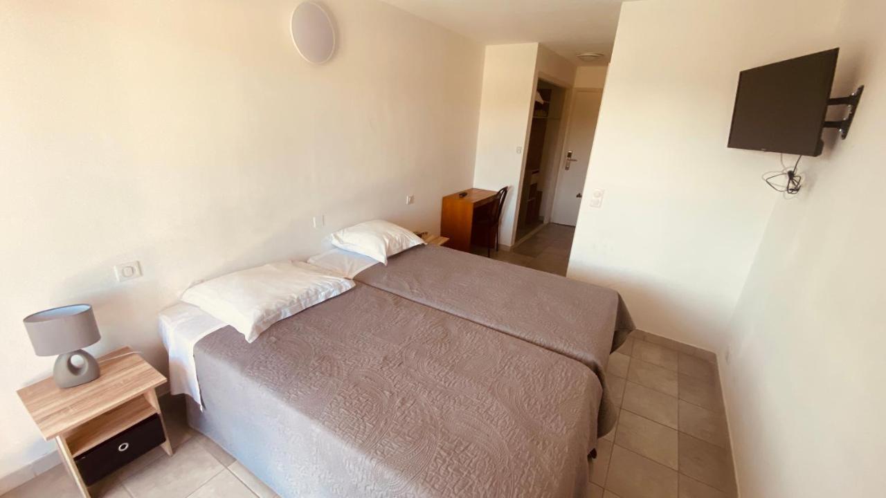 Hotel De La Poste Peymeinade Eksteriør bilde