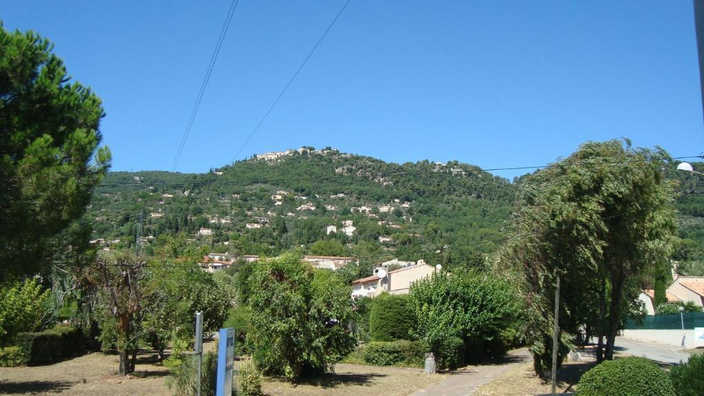 Hotel De La Poste Peymeinade Rom bilde